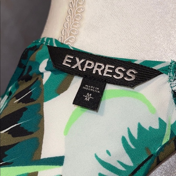 Go to the Tropics!  Express Palm Tree Party Blouse - Picture 6 of 6